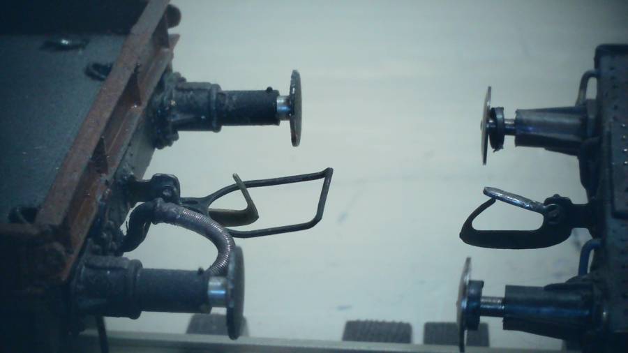 Dingham Autocouplers for 7mm scale