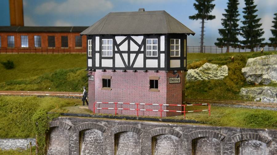 deting_signalbox.jpg deting_signalbox.jpg