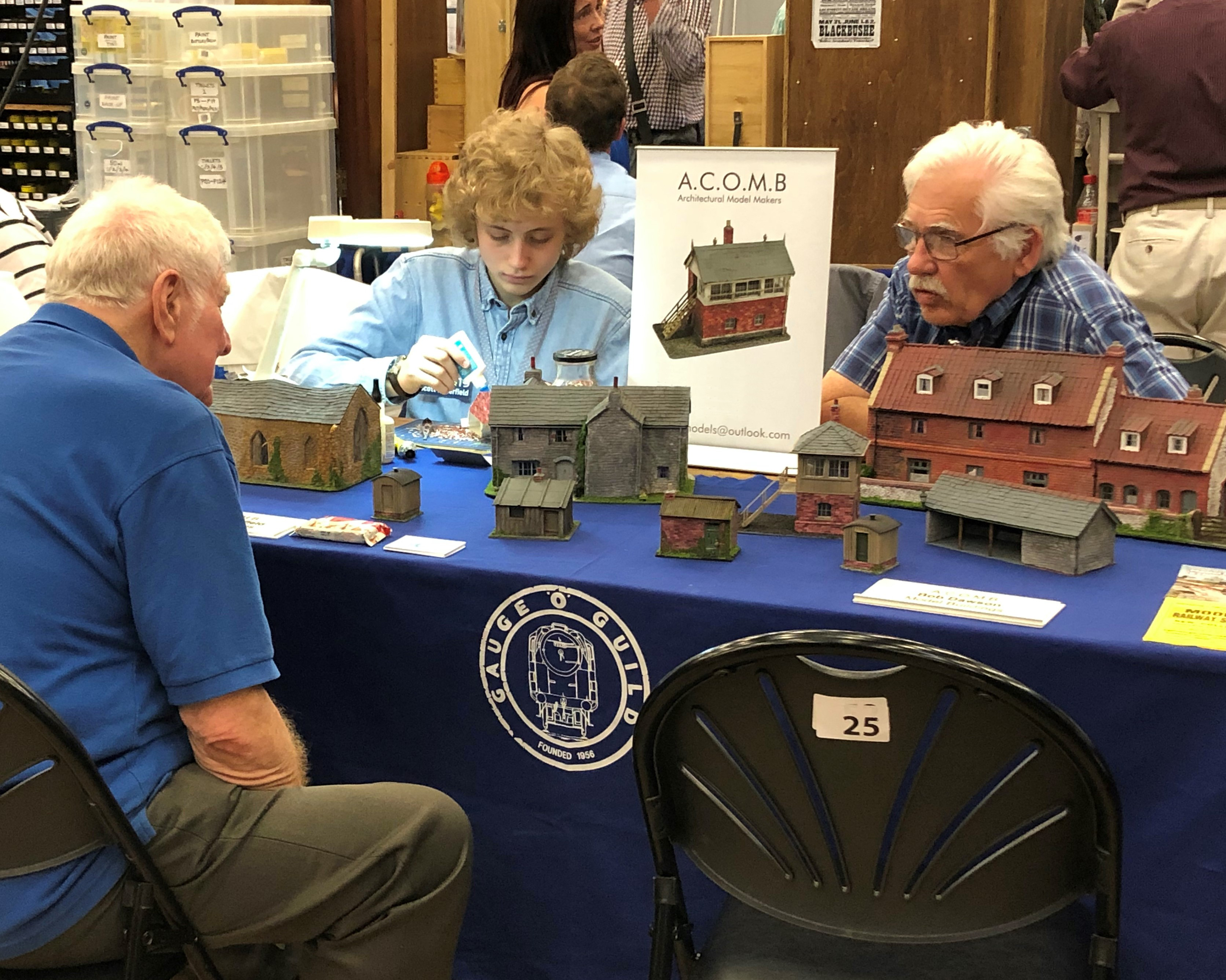Image of O gauge modelling